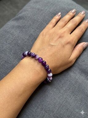 Natural Purple Banded Agate Gemstone Bead Stretch Bracelet